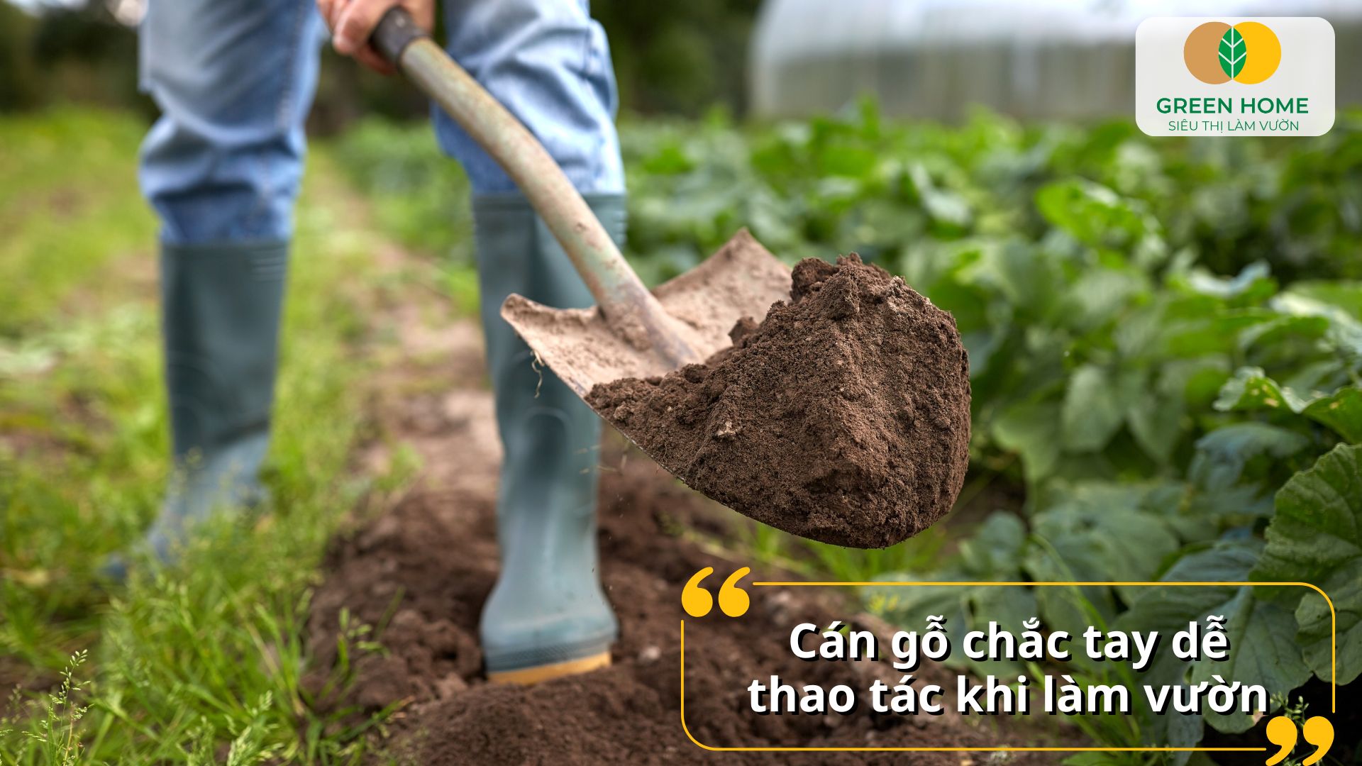 Dụng cụ làm vườn tiện lợi với xẻng xúc đất cán gỗ cao cấp